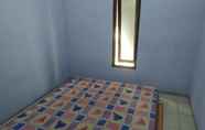 Kamar Tidur 6 Sri Dewi Homestay