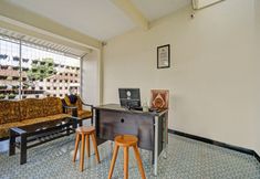 Lobby 5 OYO 90462 Madasia House