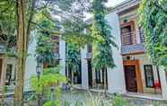 Bangunan 3 OYO 90476 Iksan Homestay Syariah