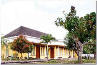 Exterior 4 OYO 90481 Vanda Guest House Batu