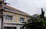 Bangunan 5 OYO 90486 Gb Guest House