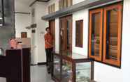 Lobi 5 Dinnar Homestay Syariah