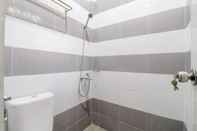 In-room Bathroom Khatarina Female Residence - Female Only (khusus wanita)