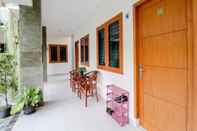 Lobi Khatarina Female Residence - Female Only (khusus wanita)