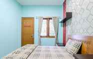 Kamar Tidur 7 Khatarina Female Residence - Female Only (khusus wanita)