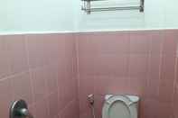 Toilet Kamar Sweet Homestay
