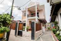 Exterior Java Homestay