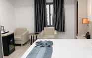 Kamar Tidur 4 Blue Ocean Hotel & Apartment