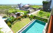 Kolam Renang 2 The Ocean Views Luxury Villas & Apartment