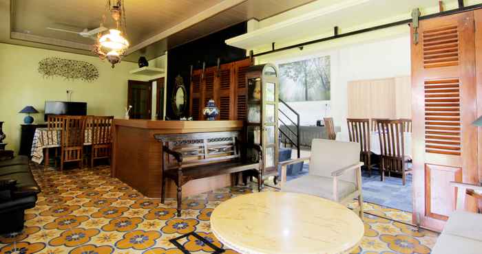 Lobby  Embe Joglo Homestay