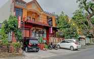 Bên ngoài 3 OYO 90488 Harwin Homestay