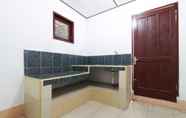 Toilet Kamar 6 Villa Keluarga Bre Batunanggar