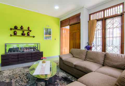 Lobby Embe Enem Homestay