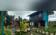 Exterior 7 Villa Kayu Ciwidey 2