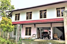 外観 Penginapan Cipto Wening