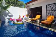 Kolam Renang King's Home Villa