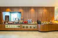 Quầy bar, cafe và phòng lounge Swiss-Belhotel Cendrawasih Biak