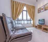 Lobby 4 OYO HOME 90183 D' Summit Residence 2bhk @ YML 0824