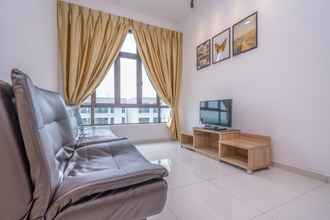 Sảnh chờ 4 OYO HOME 90183 D' Summit Residence 2bhk @ YML 0824