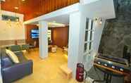 Lobby 7 Villa Amethyst Dago Pakar M-18 