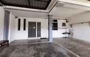 Bangunan 7 Jiaxin Homestay Putri Wangsa