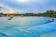 Kolam Renang Hon Dau Holiday Resort