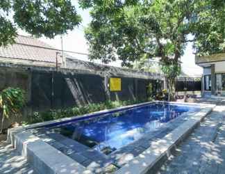 Luar Bangunan 2 Pudak Sari Homestay