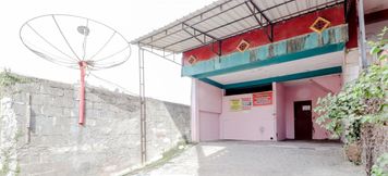 外観 4 Losmen Panorama