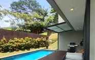 Swimming Pool 5 Villa Ayaka AV2 Dago Village