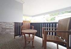 ล็อบบี้ 5 OYO Home 90203 Emma Sukma Homestay