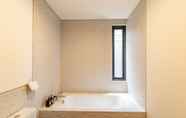 In-room Bathroom 4 Villa Destania A8A Dago Village