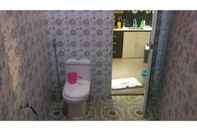 Toilet Kamar Jogo Segoro Homestay