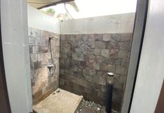 In-room Bathroom 5 Villa Kencana 40 Resort Dago Pakar