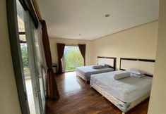 Bedroom 2 Villa Kencana 40 Resort Dago Pakar