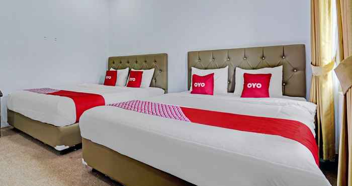 Bedroom OYO 90504 Rizky Homestay Syariah Palutungan Kuningan