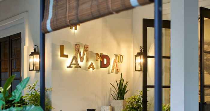 ภายนอกอาคาร Lamandau House