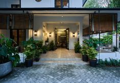 Exterior 7 Lamandau House