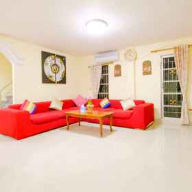 Lobby 1 Pairy 2 pool villa, MuNasir Pool Cafe 酒店