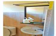 Toilet Kamar 3 Sunrise of Java