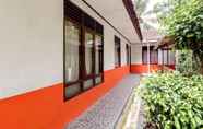 Luar Bangunan 6 Narendra Homestay