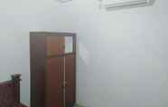 Kamar Tidur 3 Homestay Ana