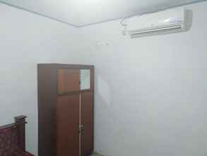 Kamar Tidur 4 Homestay Ana