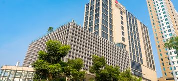 Exterior 3 Hilton Garden Inn Jakarta Taman Palem