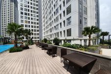 Swimming Pool M-Town Residences