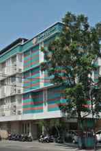 Bangunan 4 Grand Tulip Hotel