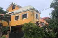 Bangunan OYO 803 Amirsache Villa