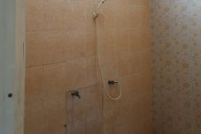 客室内バスルーム Griya Sekar Wangi