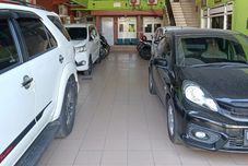 ロビー Griya Sekar Wangi