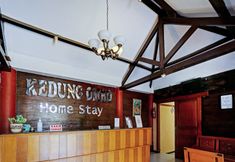 Lobby 6 OYO 90573 Itn Kedung Ombo Guest House & Kost