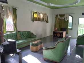 Lobby 4 OYO 90528 Beruang Mas Villa Ciater